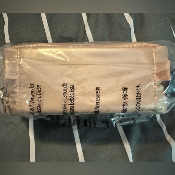 Lug Swizzle Jewelry Case in Metallic Rose Gold - Picture 5 of 5